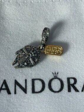 Pandora Star Wars Millennium Falcon Dangle Charm